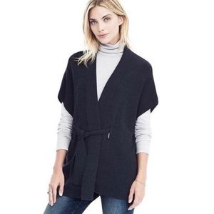 Banana republic navy tie front poncho xs/s